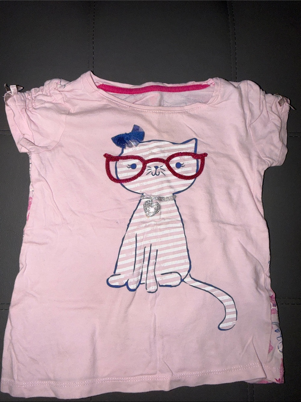 🏷️ 5 for $25 🏷️ girls cat shirt, size 4T